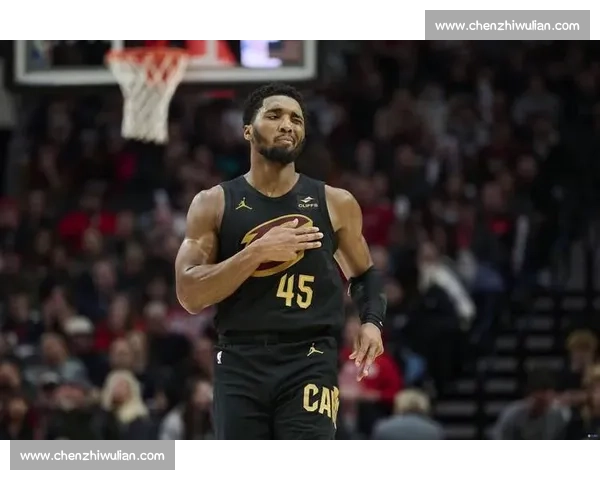 米切尔谈球迷冲场：满脑子是浪费领先的怒火