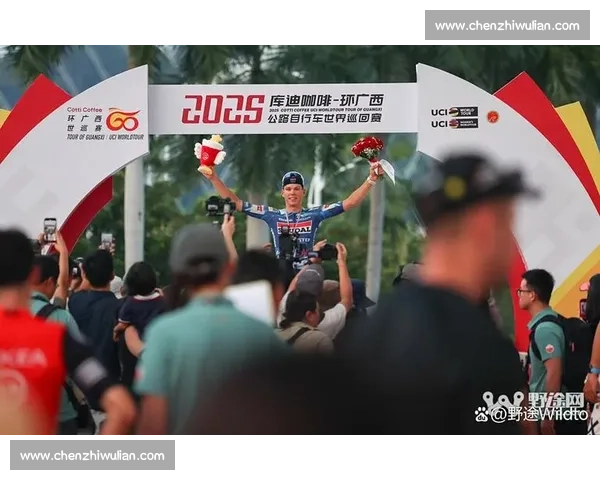 VAN RYSEL 携 DAT 车队出征环广西:科技战车逐鹿世巡收官战 VAN RYSEL 携 DAT 车队出征环广西:科技战车逐鹿世巡收官战